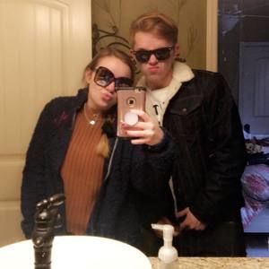 Meet your Posher, Tiffany